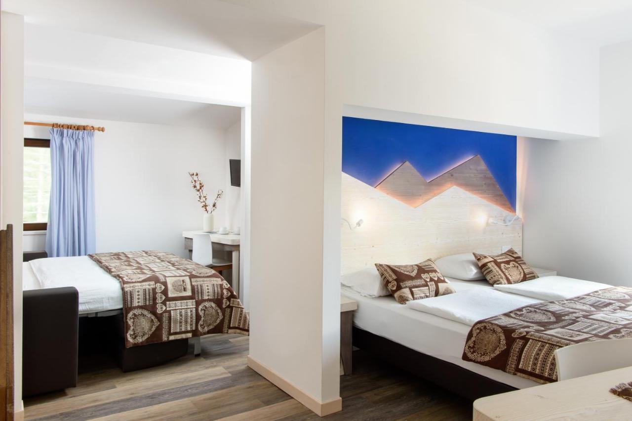 Hotel Garni Roberta مالغا شابيلا المظهر الخارجي الصورة